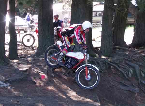 Waipara Classic Trials John Beresford. Montesa 200